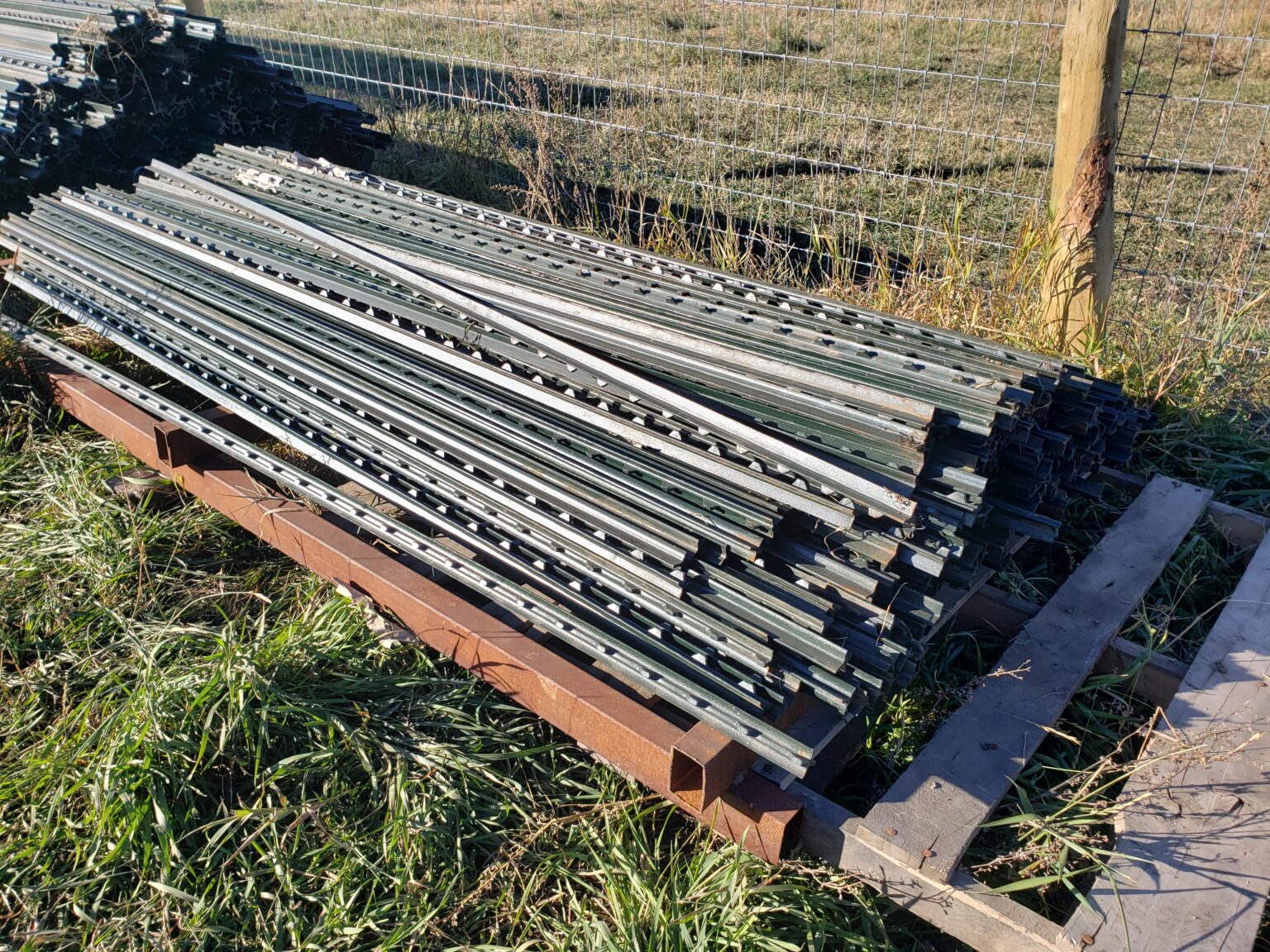 T-Post 6’ – Light Duty – Rivers Edge Ranch